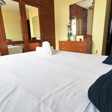 Apartment Con Piscina En